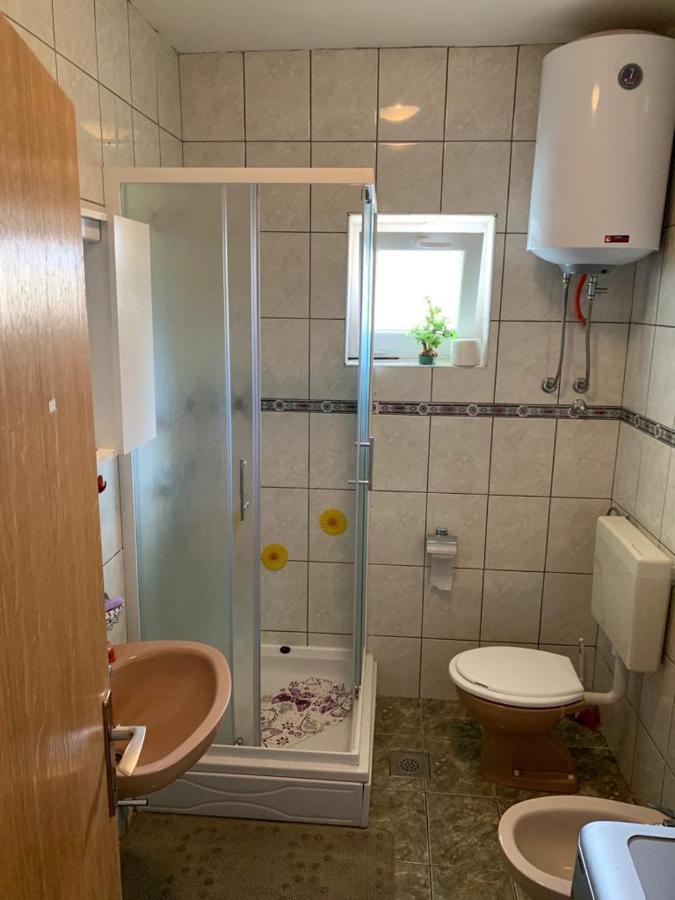 Apartment Ana Rogoznica  Eksteriør billede